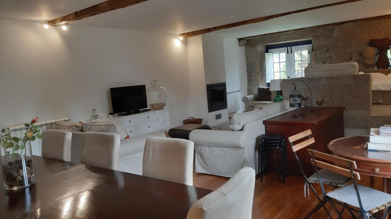 Eido Do Carvalhoso - Casa De Campo Em อาร์กอสเดวัลเดเวซ ภายนอก รูปภาพ